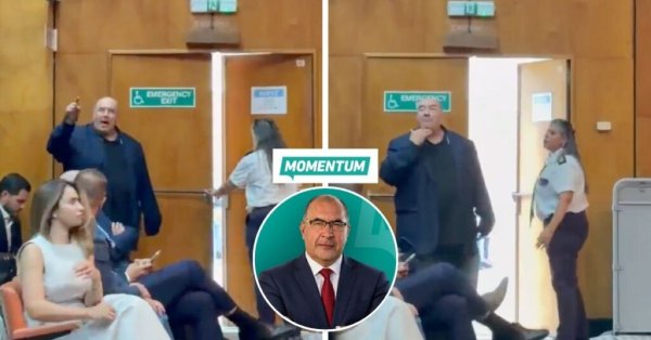 Üniversite Tartışmasında Momentum Adayı Öğrencilere Orta Parmak Gösterdi, Salondan Çıkarıldı