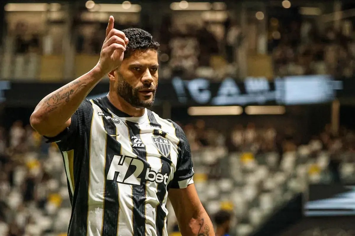 Hulk, Fluminense ile bedelsiz transfer anlaşması imzaladı