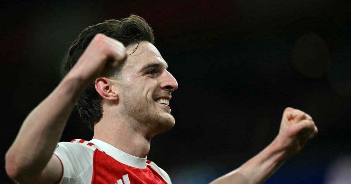 Arsenal 22 yıl sonra Premier Lig şampiyonu oldu