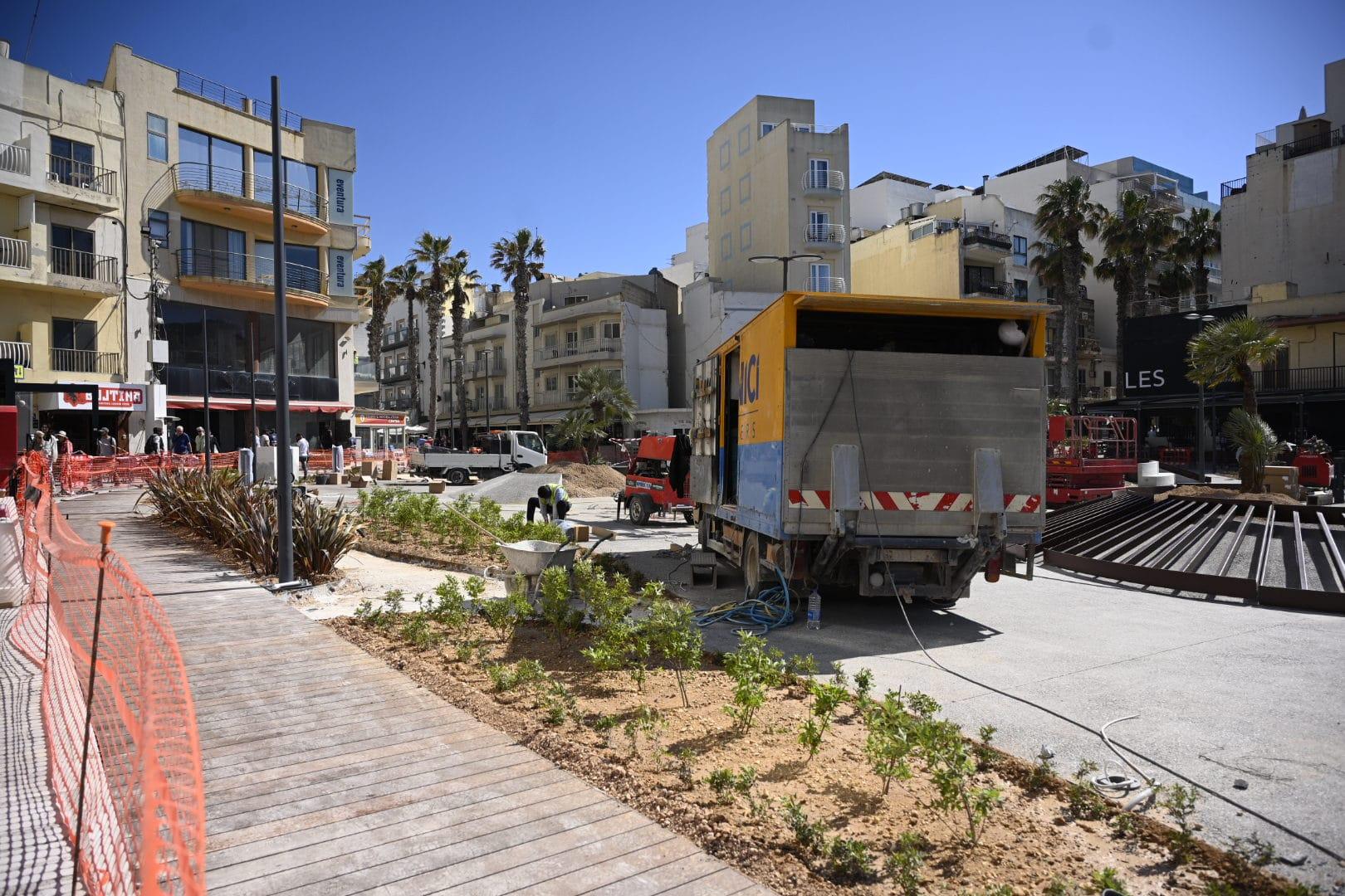 Seçimden dokuz gün önce Buġibba Meydanı