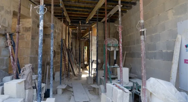 Yarısı Bile Bitmemiş Projeyi Tanıtan Bakan Farrugia Tepki Topladı