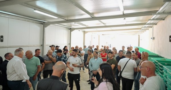 Gozo'da Yerel Üretici ve Tüketicileri Destekleyen Çiftçi Pazarı Açıldı