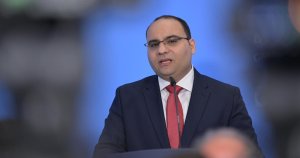 Clyde Caruana, PN'nin Vergi İndirimi Önerilerini Eleştirdi: 'Tam Bir Karmaşa'