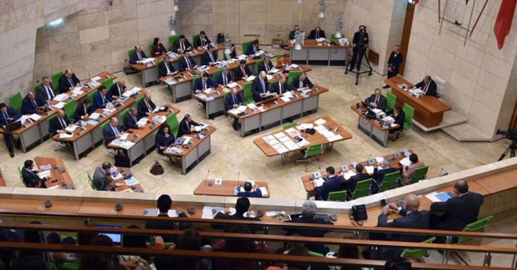 Mahkeme ve Parlamento Oturumları Yakında Yapay Zeka ile Maltaca Yazıya Geçirilebilir