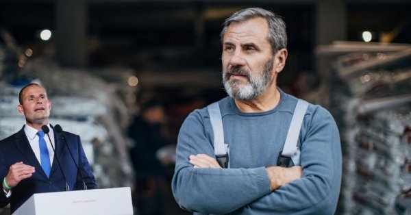İşçi Partisi'nden Yeni Öneri: 61-65 Yaş Arası Çalışanlara 2.000 Euro Verilecek