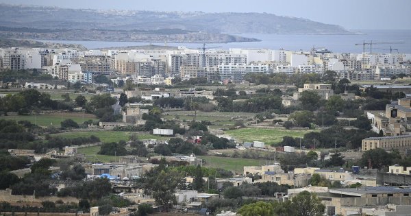 Çevreci aktivistler seçmenleri çevre sorunlarında 'güçlü mesaj' vermeye çağırdı