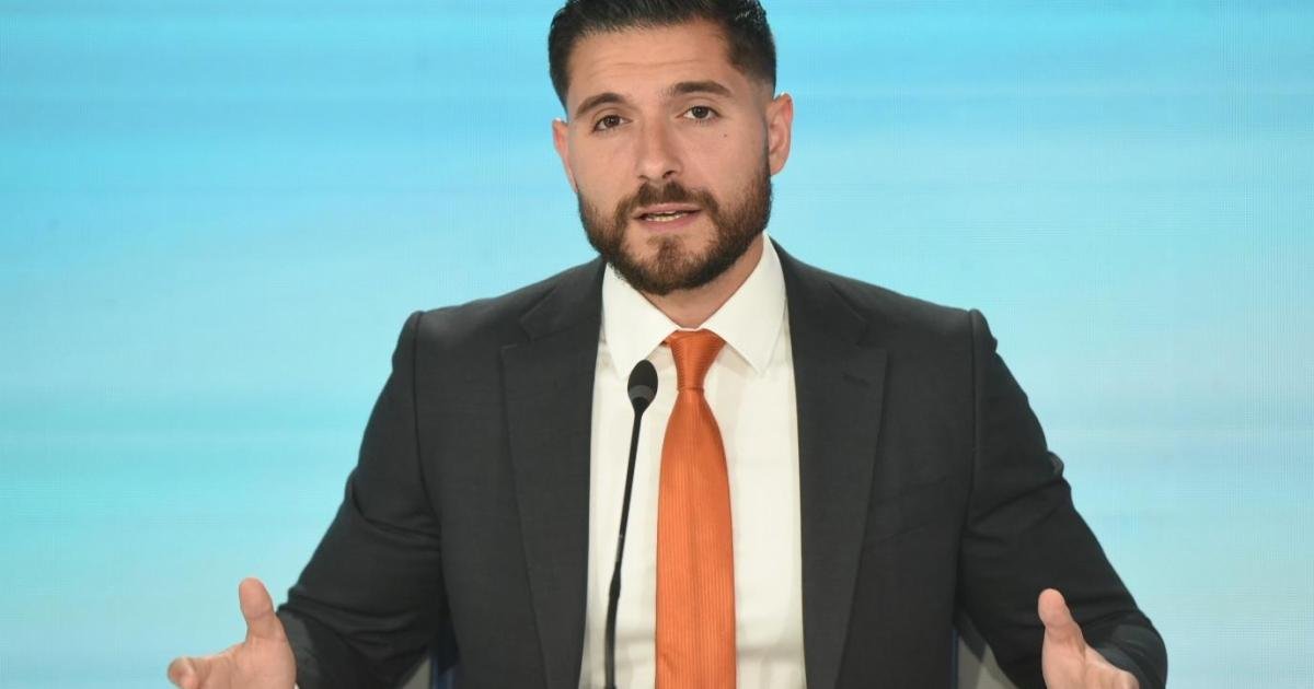 PN'den 450 milyon euroluk yakıt merkezi planı: 'Akdeniz'in ortasında bir benzin istasyonu'