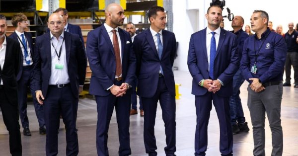 Robert Abela, De La Rue'nun Malta'daki 60 Milyon Euro'luk Genişleme Projesini Açtı