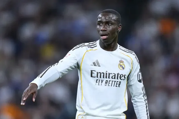 Real Madrid'in yıldızı Mendy ameliyat oldu, 5 ay sahalardan uzak kalacak