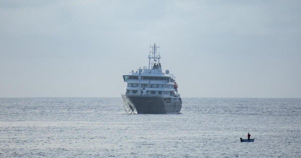Hantavirüs Salgını Yaşanan Yolcu Gemisine Liman Aranıyor