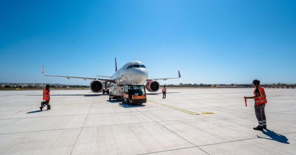 Malta Havalimanı, park halindeki uçaklar için elektrik bağlantısı yükseltme çalışmalarına başladı