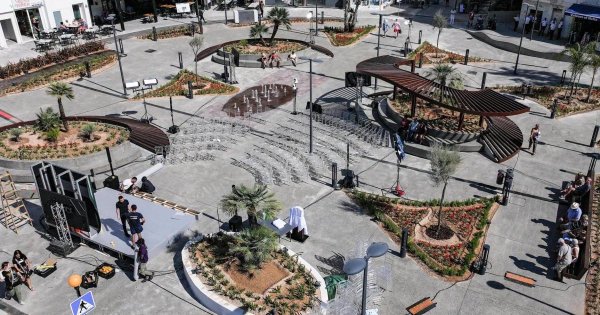 Buġibba Meydanı'nın yenileme çalışmaları tamamlandı