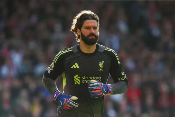 Alisson Juventus'a Gidiyor, Liverpool'un Yeni Kalecisi Roefs Olabilir