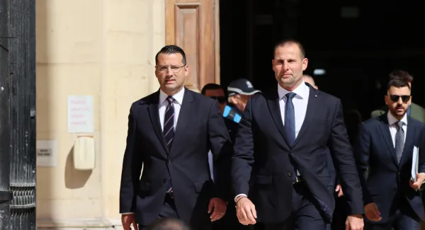 Malta Hükümeti Kara Para mı Aklıyor?