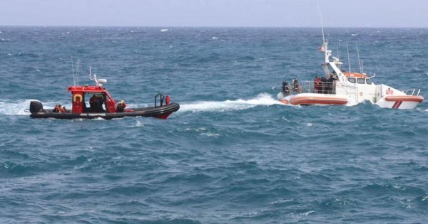 Gozo açıklarında zor durumda kalan beş dalgıç kurtarıldı