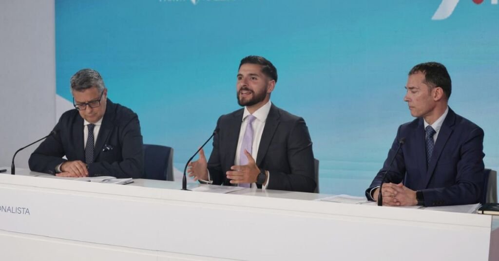 Alex Borg'dan Çalışma ve Oturma İzinleri İçin Tek Durak Reform Önerisi