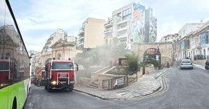St Julian's'ta Yangın: St George's Yolu Trafiğe Kapatıldı