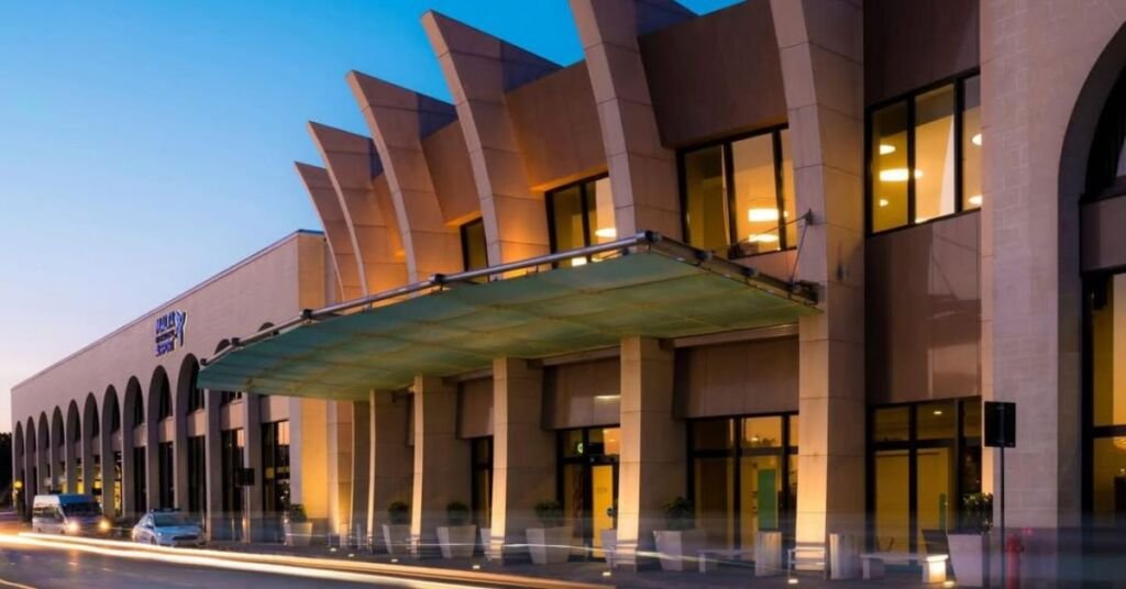 Malta Uluslararası Havalimanı 12,5 Milyon Euro'luk Elektrikleştirme Programını Başlattı