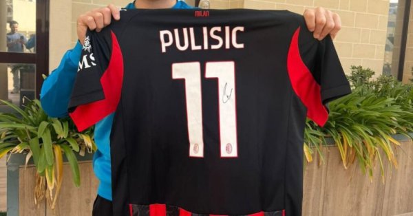 Puttinu Cares, Christian Pulisic İmzalı Milan Forması İçin Açık Artırma Başlattı