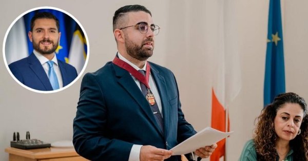 Alex Borg, Yeni Siġġiewi Belediye Başkanı Ryan Cachia'yı Tebrik Etti