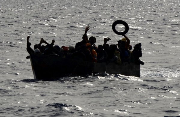 Malta açıklarında göçmen teknesi alabora oldu: 10 kişi hayatını kaybetti