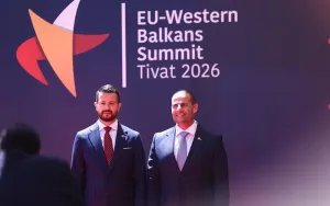 Malta Başbakanı Abela, Karadağ Zirvesi'nde AB Liderleri Tarafından Karşılandı