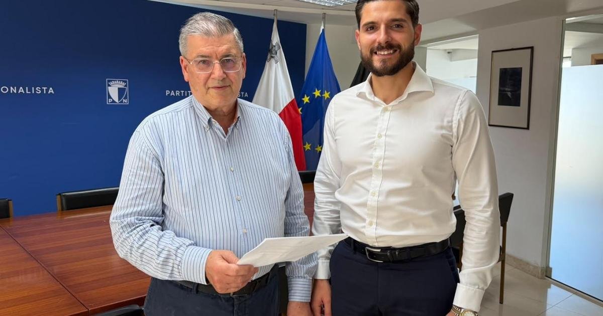 Alex Borg, PN liderlik koltuğu için adaylık başvurusunu yaptı