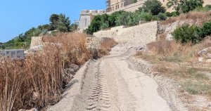 Mdina Surlarının Altındaki Arazide İzinsiz Çalışmalara Soruşturma