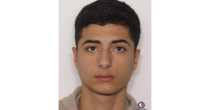 Bu Adamı Gördünüz mü?