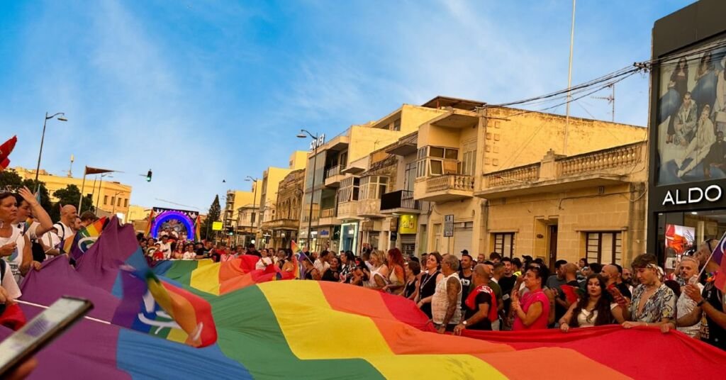 LGBTIQ+ Koalisyonu, EuroPride Saldırısının Neden Nefret Suçu Olarak Kovuşturulmadığını Sorguluyor