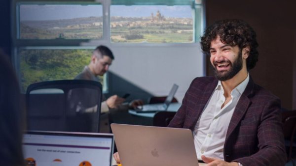 GO, Malta İşletmelerine Yeni Teklif Sunuyor: Altı Ay Ücretsiz Giga İnternet ve Sınırsız Mobil Planlar
