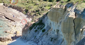 Mellieħa Belediye Başkanı'ndan Imġiebaħ Koyu Uyarısı: Kaya Düşmesi Riski