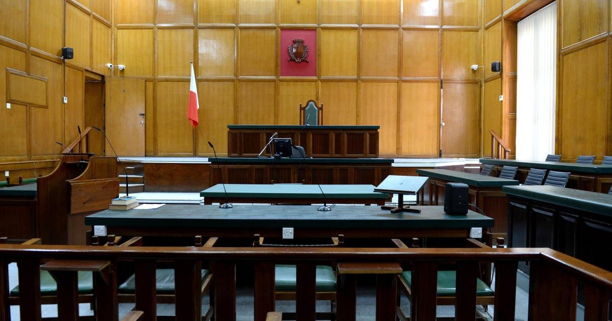 Seks İşçisi, Hamile Kadına İnsan Taciri Tarafından Yapılan Saldırıyı Anlattı