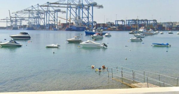 Birżebbuġa'da Yüzme Uyarısı Kaldırıldı, Su Kalitesi Güvenli Seviyelere Döndü