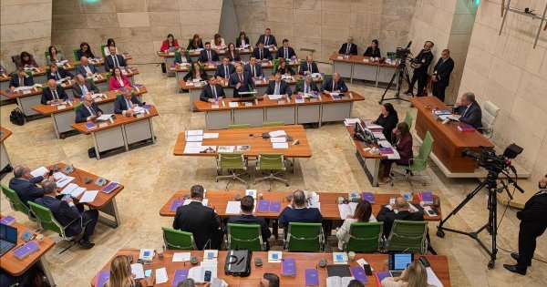 Kadınlar Seçimde Başarılı Olunca Daha Az Cinsiyet Mekanizması Koltuğu Gerekebilir