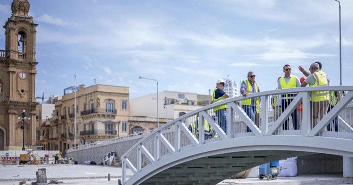 Msida Creek meydanı ve sahil şeridi kilise bayramına yetişecek