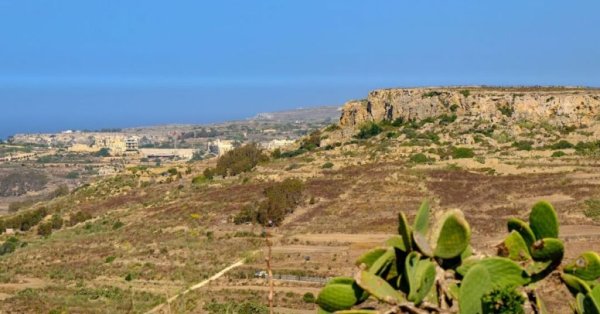 Malta 35°C'lik Hafta Sonuna Hazırlanırken Sarı Sıcaklık Uyarısı Yürürlükte