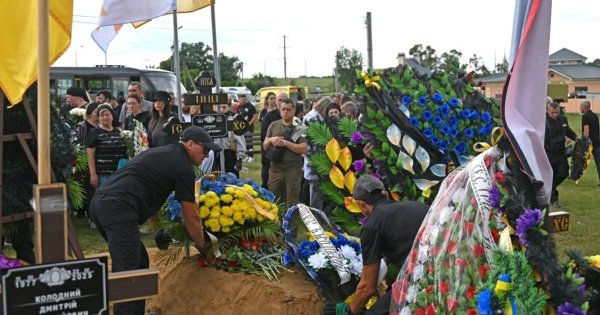 Moskova 'büyük ölçekli' Ukrayna insansız hava aracı saldırısıyla vuruldu: belediye başkanı