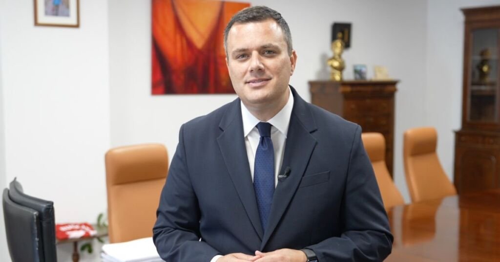 Malta'da 3.300'den Fazla Öğrenciye 300 Euro Değerinde İnternet Fişi