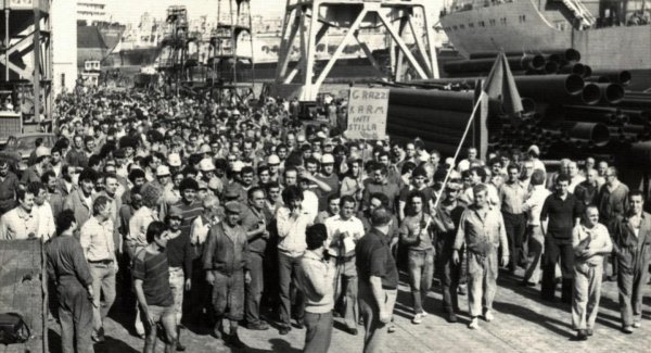 Hükümet, Seçim Kampanyası Döneminde İşçi Partisi'nin Temel Seçmen Kitlesine Yönelik Hibe Programları Açtı