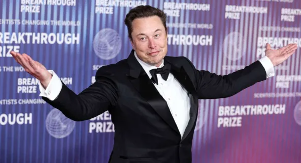Dünyanın İlk Trilyoneri Elon Musk ve Joseph Muscat'ın Ortak Kaderi