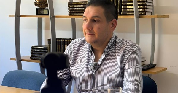 Milletvekili Nigel Vella, Akdeniz Konferans Merkezi CEO'luğuna Devam Ediyor