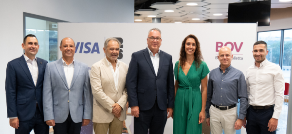 İki BOV Visa Kart Sahibi FIFA Dünya Kupası 2026'ya Gidecek