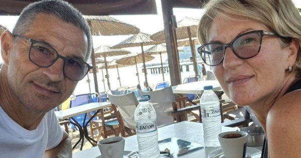 'Ölürsek Birlikte Ölürüz' - Uçaktan Dışarı Fırlayan Kocasına Tutunan Kadının Dramı