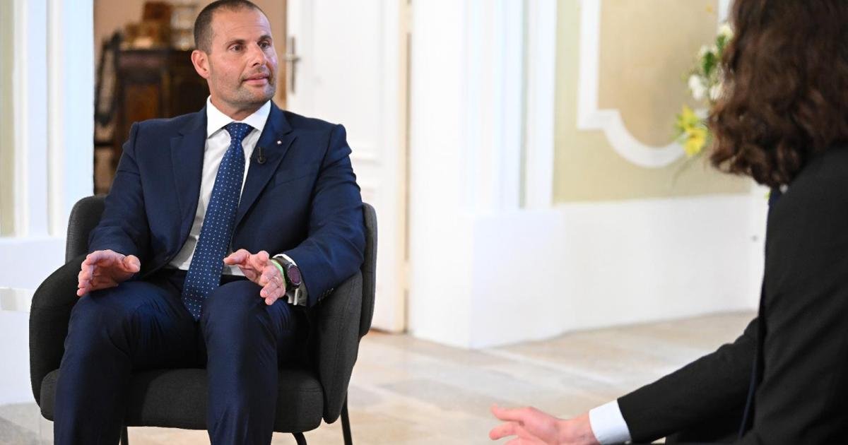 Lüksün Bedeli: Büyüme Harika Ama Yeterli Değil, Uzmanlar Uyarıyor