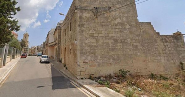 Yüzlerce İtiraza Rağmen Qrendi'deki 46 Konutluk Projeye Planlama Onayı Tavsiyesi