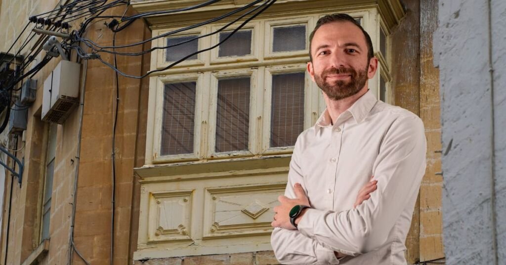 Sıcak Hava Dalgasında Elektrik Kesintilerine Tepki: 'Temel İhtiyaçlar'