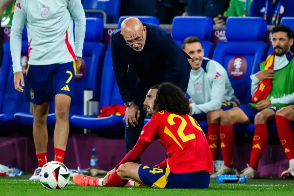 Cucurella Verdiği Sözü Tuttu, De La Fuente'nin Yüzünü Dövme Yaptırdı