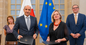 Malta, Uluslararası Okyanus Enstitüsü'nün Merkezine Ev Sahipliği Yapma Anlaşmasını Yeniledi