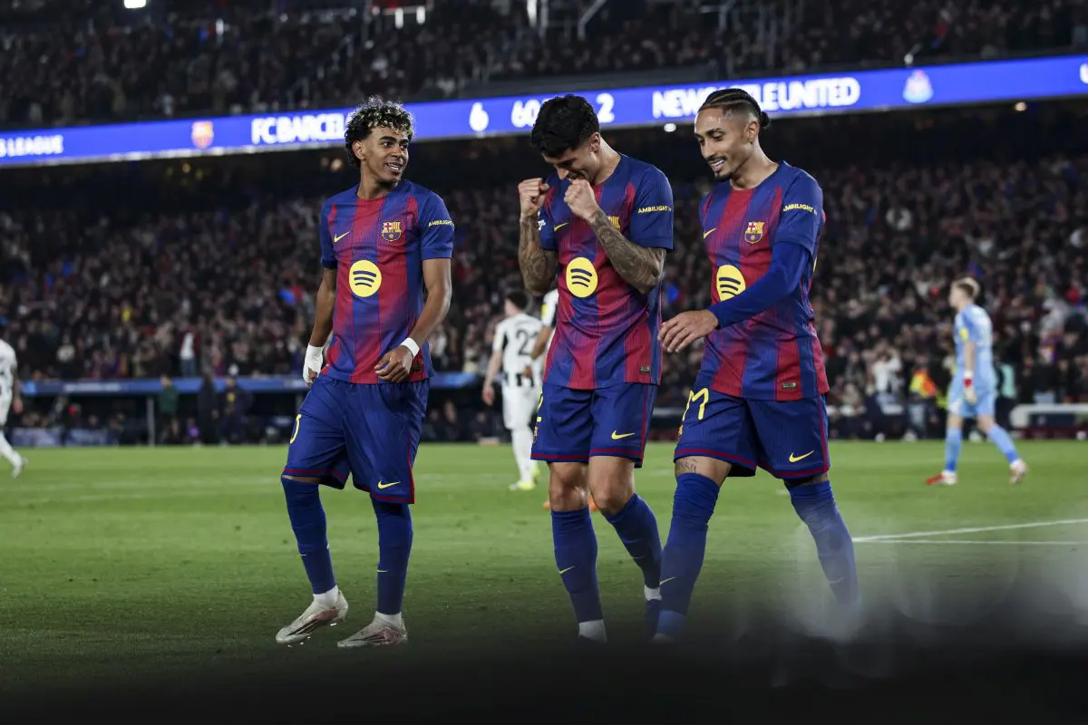 Cancelo signs with Barcelona until 2029